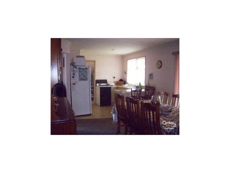 13 James Wyman Place, Hampton Park VIC 3976