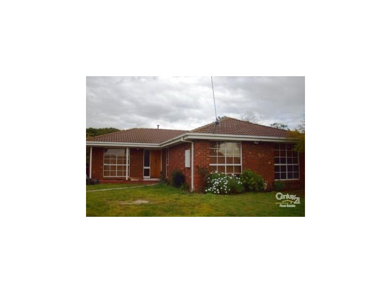 5 Owens Court, Hampton Park VIC 3976