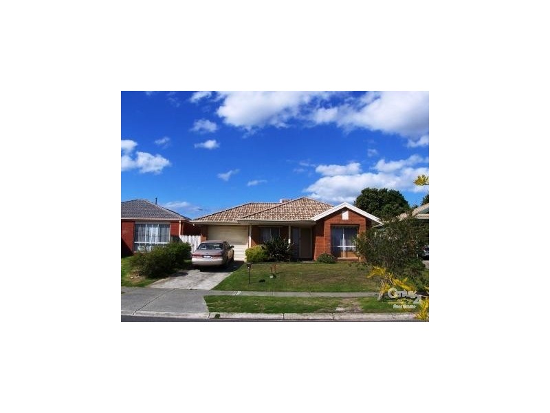 4 Lighthorse Crescent, Narre Warren South VIC 3805