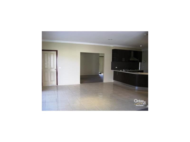 22 HALPORTER TCE, Lynbrook VIC 3975