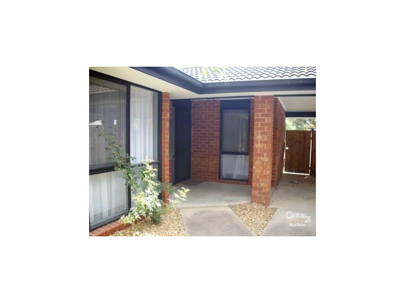 22 Broadbent Way, Pakenham VIC 3810