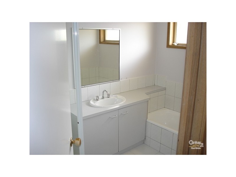 1/45 Somerville Road, Hampton Park VIC 3976