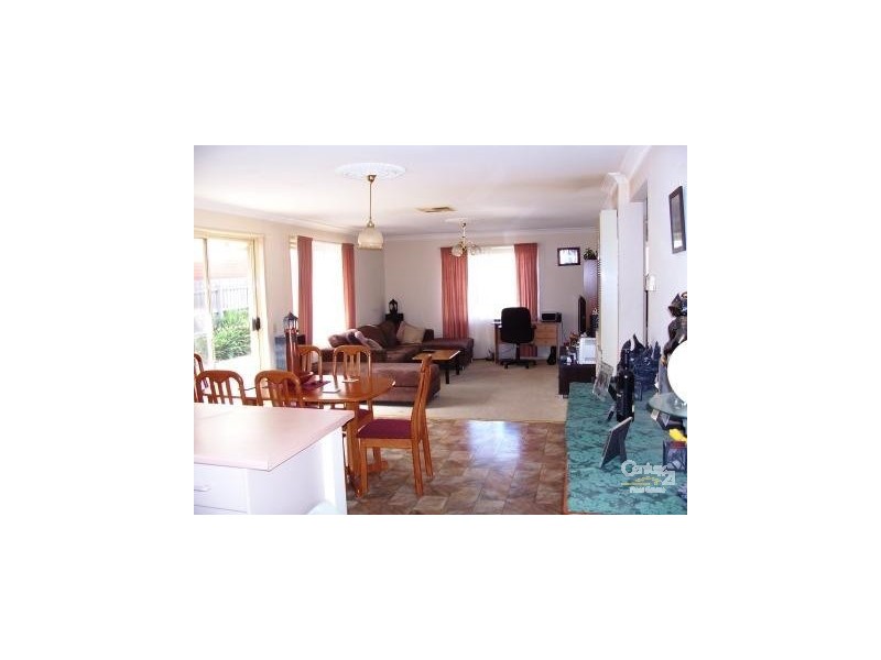 4 Lighthorse Crescent, Narre Warren South VIC 3805