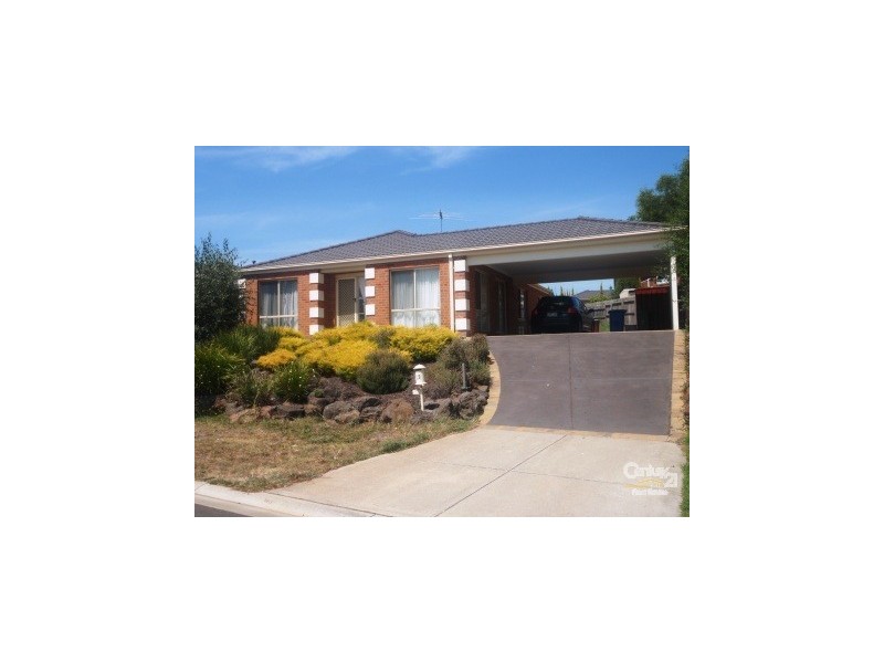 12 BURLINGTON CHASE, Hampton Park VIC 3976
