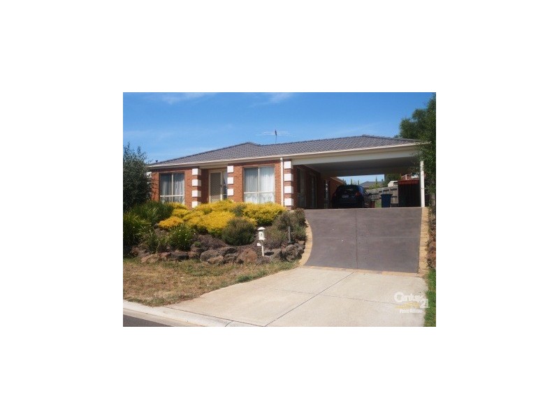 12 BURLINGTON CHASE, Hampton Park VIC 3976