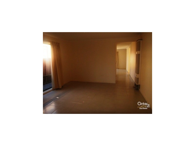 19 Charlotte Place, Cranbourne VIC 3977