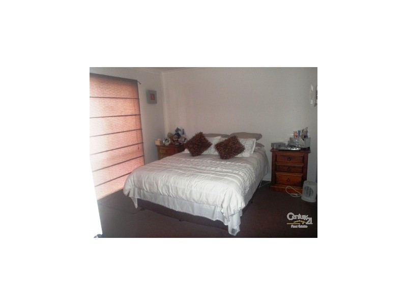 23 Calais Circuit, Cranbourne West VIC 3977