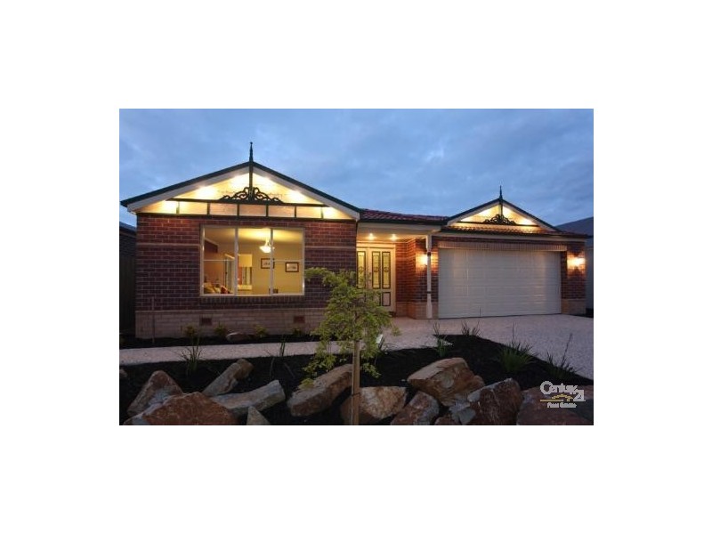 437 Balaton Drive, Pakenham VIC 3810