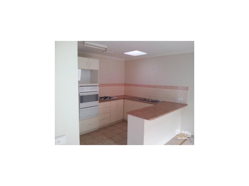 6 The Mews, Hampton Park VIC 3976