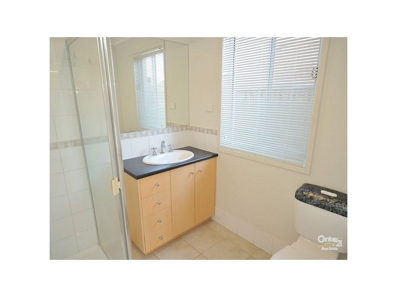 10 Hadley Cir, Narre Warren South VIC 3805