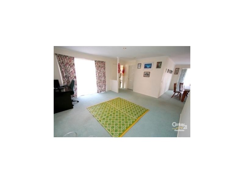 1 McCartney Drive, Narre Warren South VIC 3805