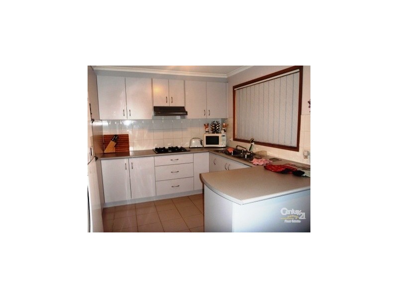 2/45 Somerville Road, Hampton Park VIC 3976