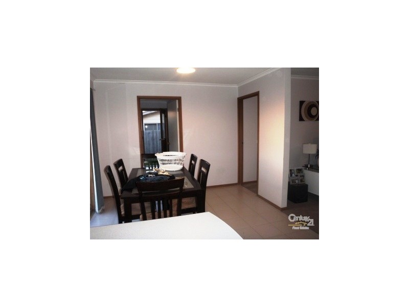 2/45 Somerville Road, Hampton Park VIC 3976