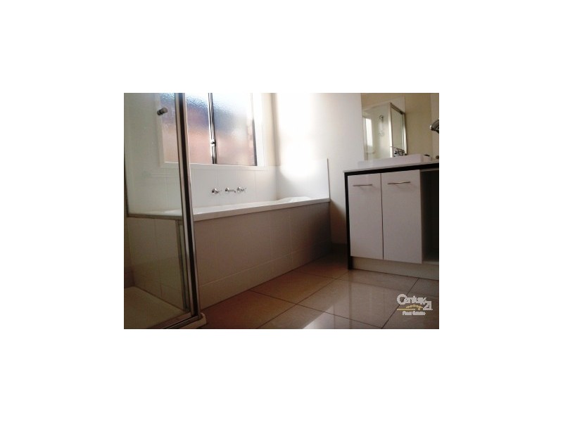 8 Boland Drive, Lyndhurst VIC 3975