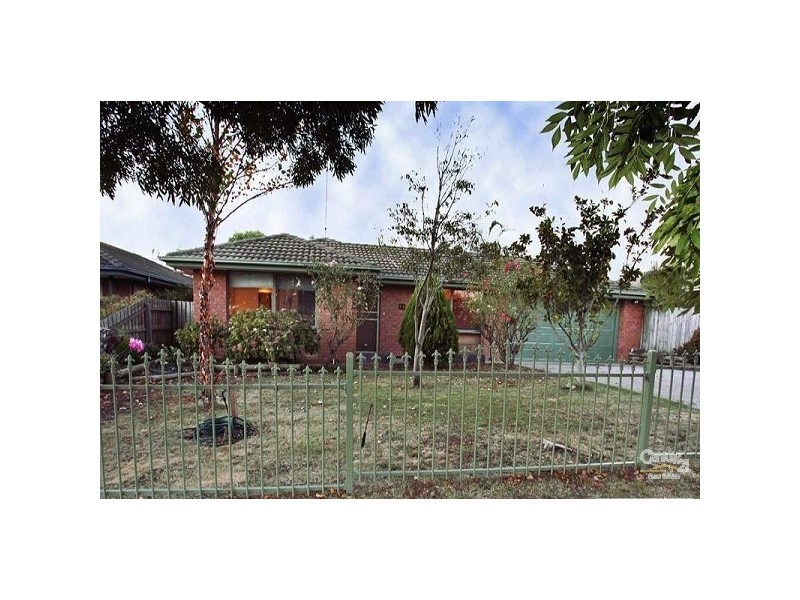 26 Osborn Grove, Pakenham VIC 3810