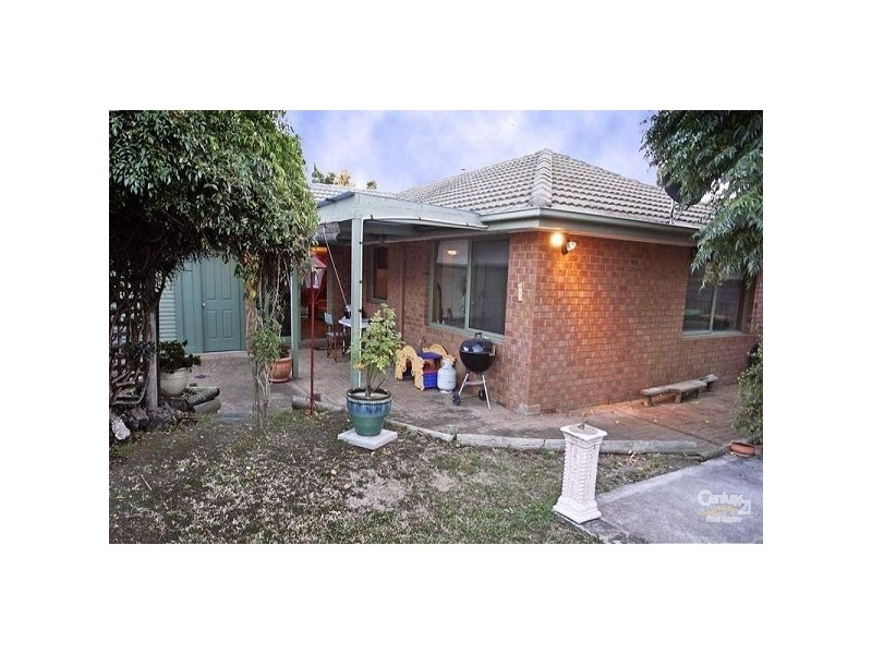 26 Osborn Grove, Pakenham VIC 3810