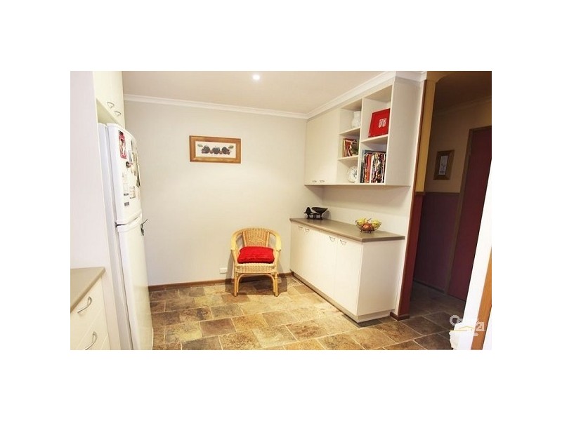26 Osborn Grove, Pakenham VIC 3810