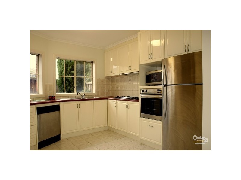 18 Emmerson Street, Keysborough VIC 3173