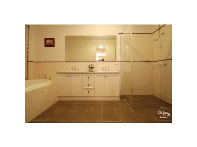 Lot 255 Bonneville Parade, Pakenham VIC 3810