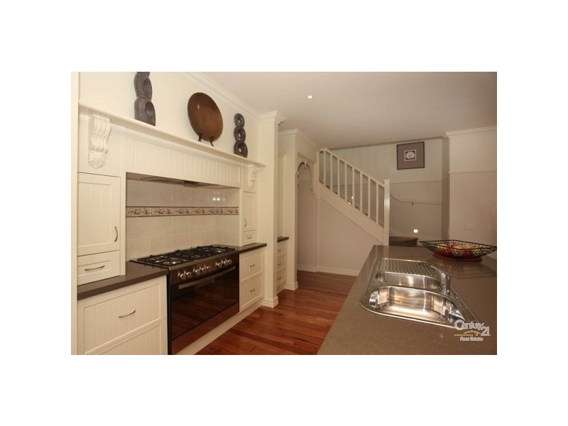 107 Linsell Boulevard, Cranbourne VIC 3977