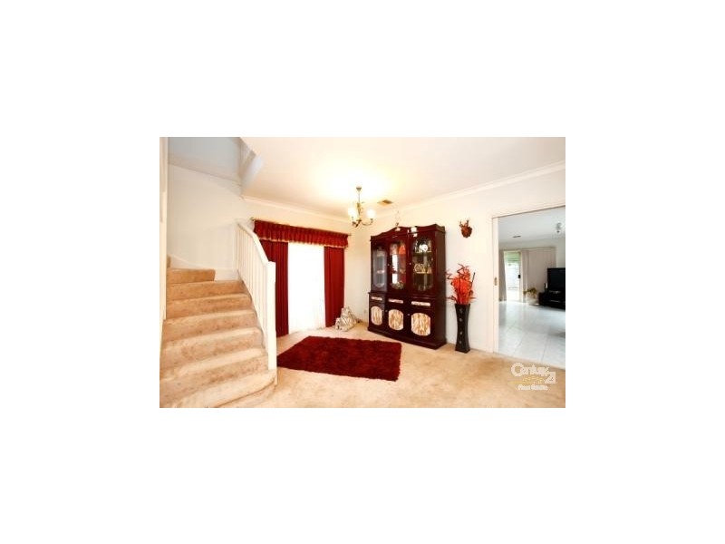 18 Emmerson Street, Keysborough VIC 3173