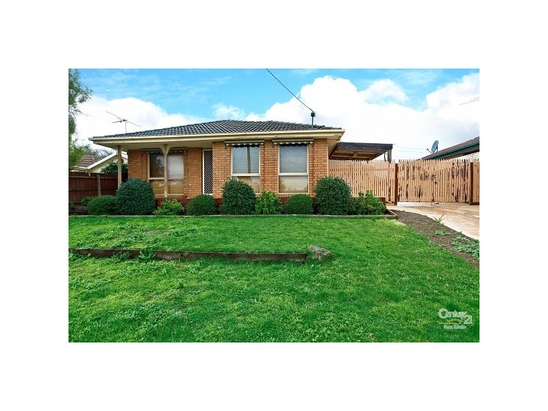 12 Emma Court, Hampton Park VIC 3976