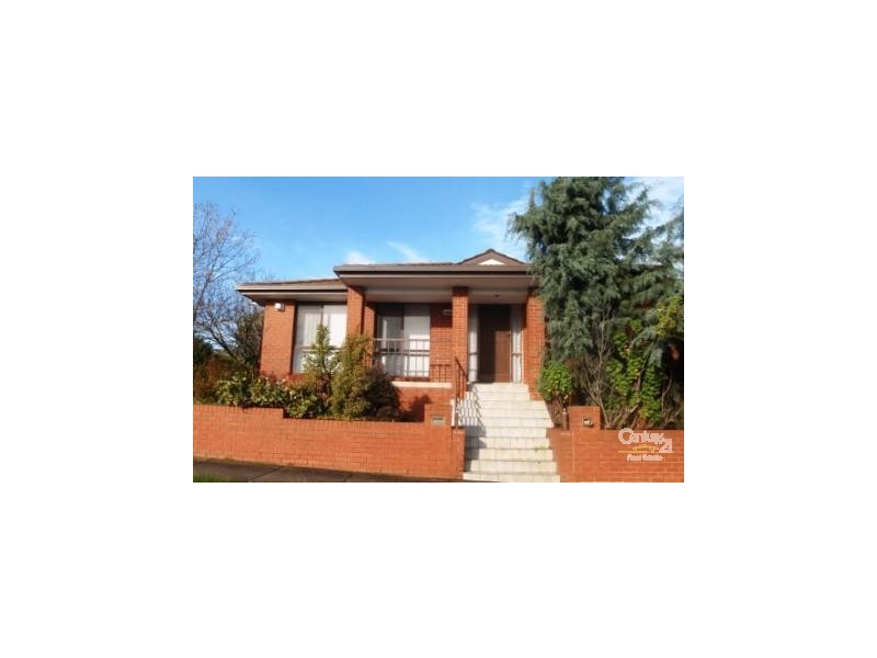 2 Lauren Drive, Hampton Park VIC 3976