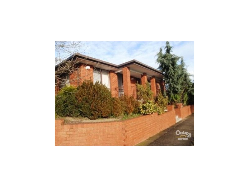 2 Lauren Drive, Hampton Park VIC 3976