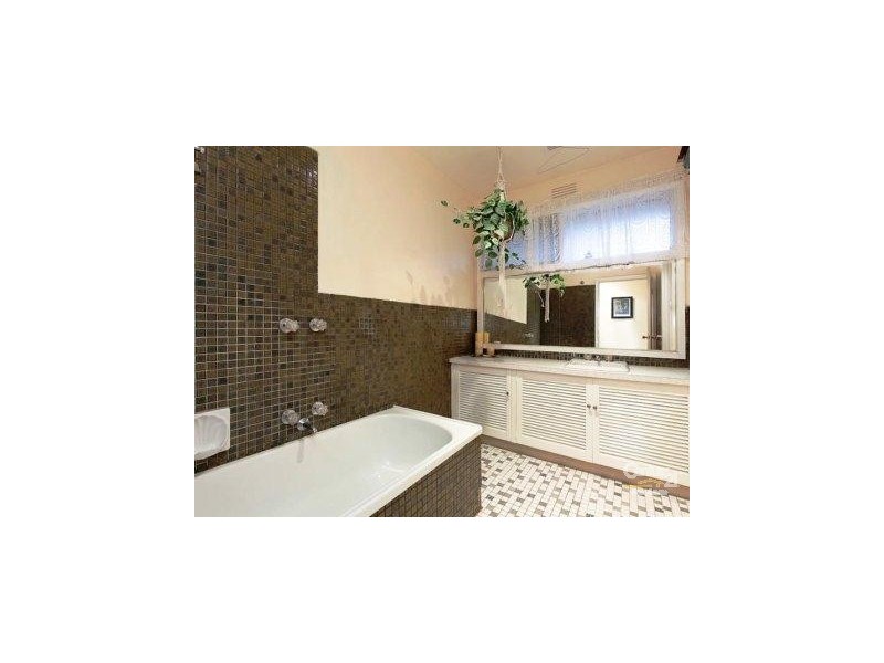 19 Somerville Road, Hampton Park VIC 3976