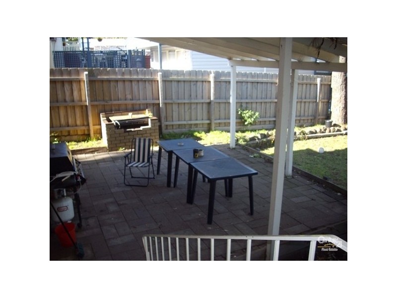 18 The Grange, Hampton Park VIC 3976