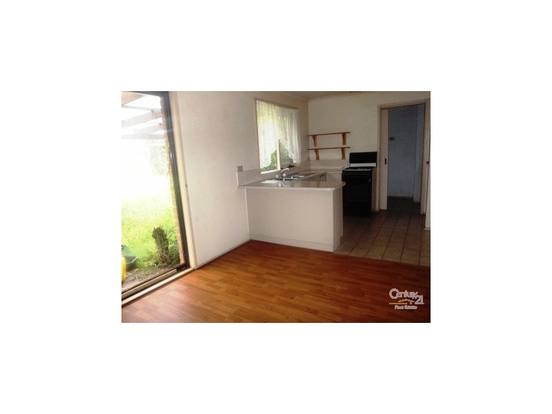 4 Branton Drive, Hampton Park VIC 3976