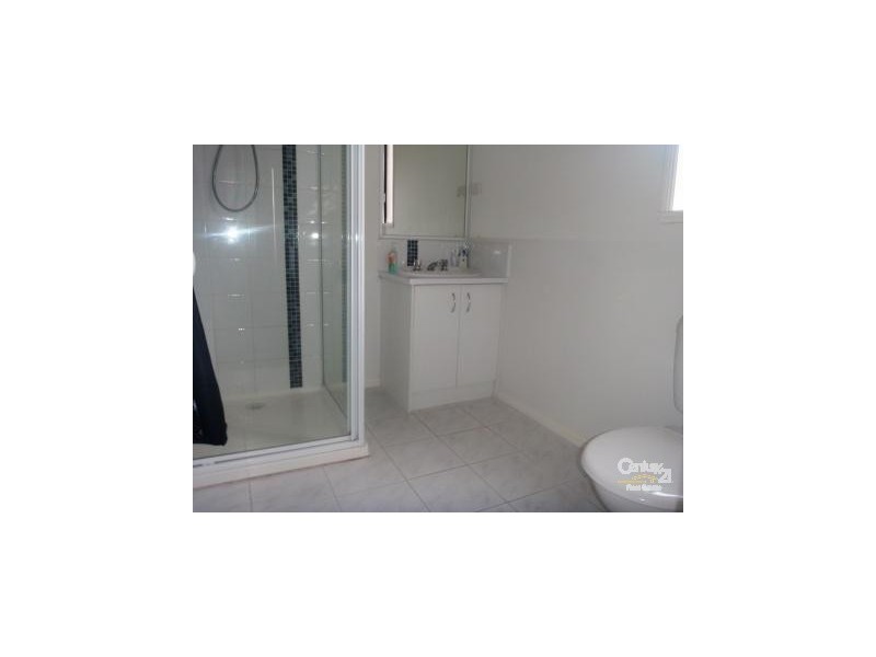 12 NIAGARA COURT, Hampton Park VIC 3976