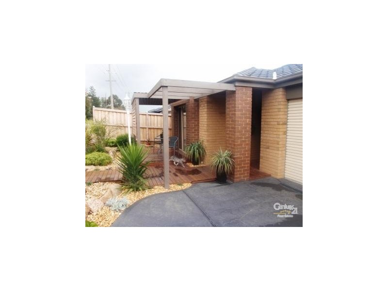 14 BENTLEY COURT, Pakenham VIC 3810