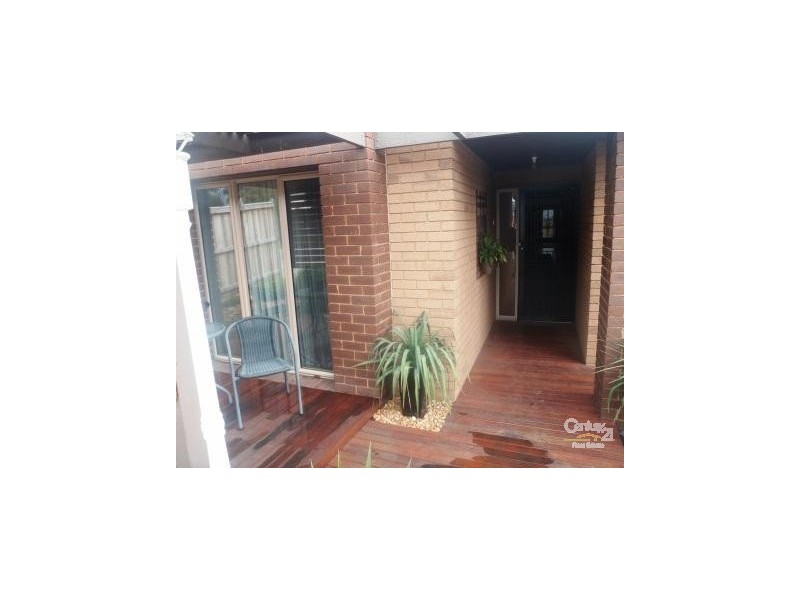 14 BENTLEY COURT, Pakenham VIC 3810