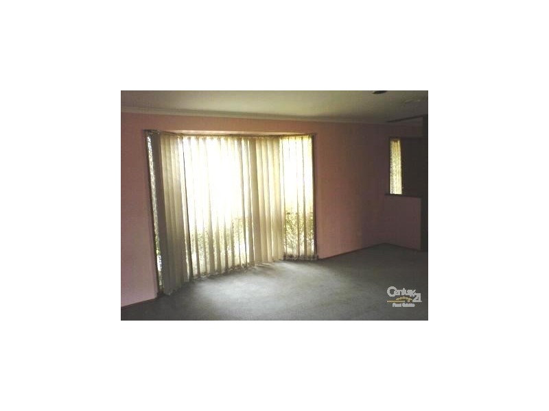 13 Jason Place, Hampton Park VIC 3976