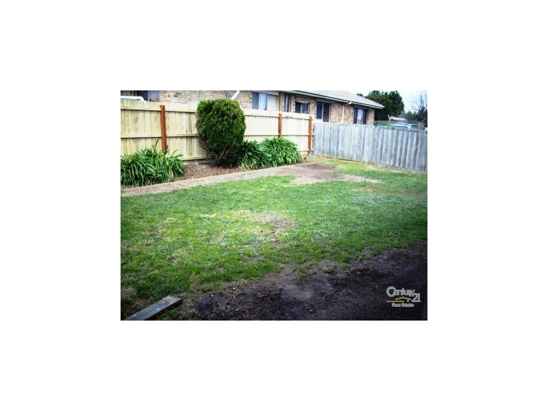 8 Carmen Court, Hampton Park VIC 3976