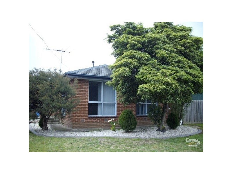 4 Robjant Street, Hampton Park VIC 3976