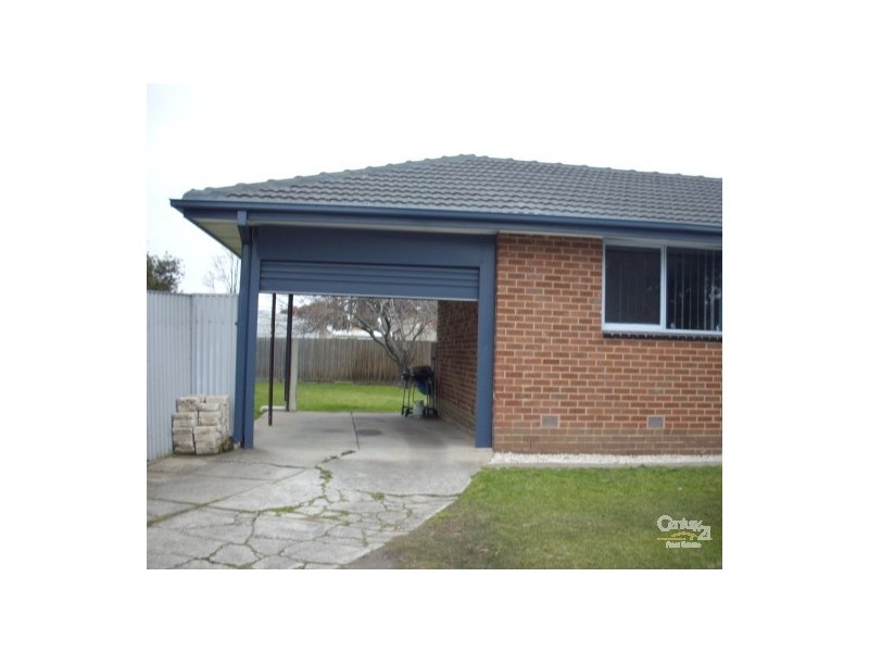 4 Robjant Street, Hampton Park VIC 3976