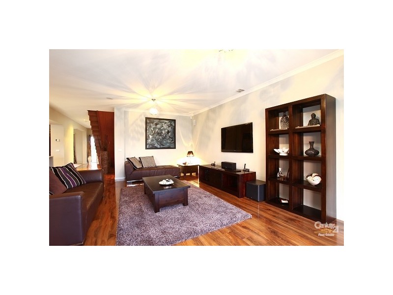 72 Bluemist Circuit, Lyndhurst VIC 3975