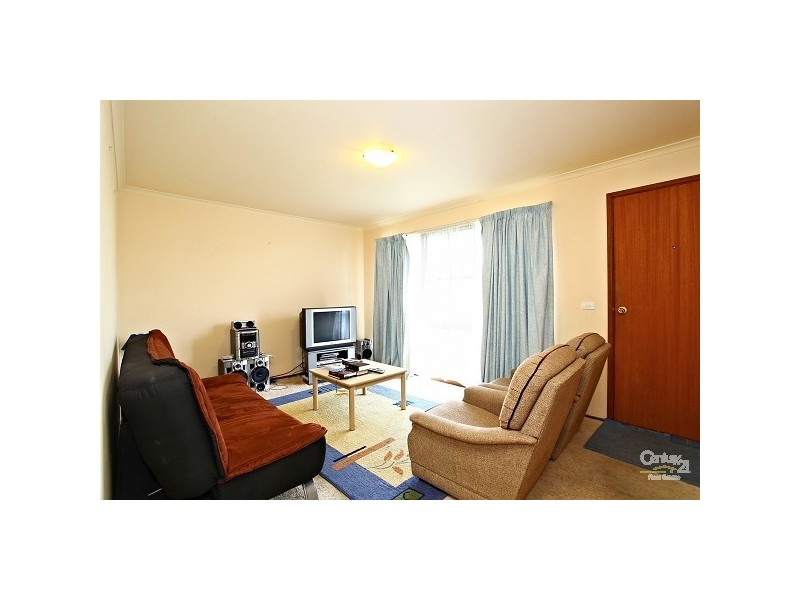 72 Strong Drive, Hampton Park VIC 3976