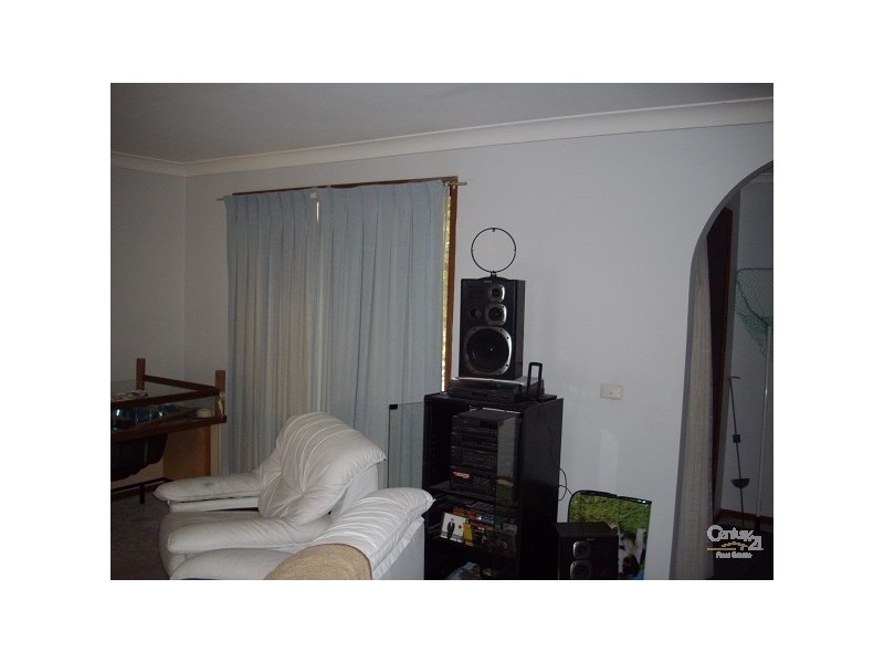 13 Blackwood Drive, Hampton Park VIC 3976