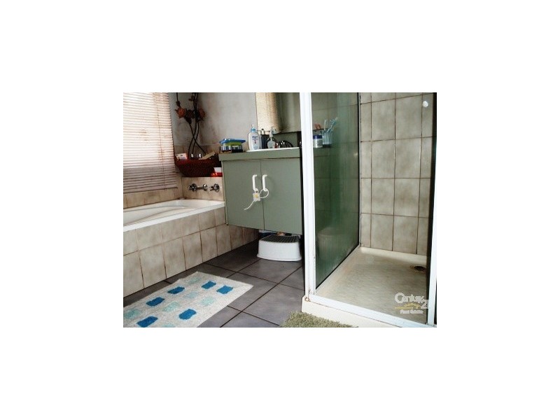 44 Michelle Drive, Hampton Park VIC 3976