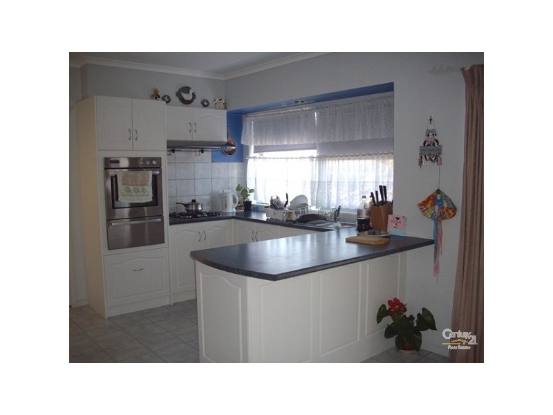 10 Edgerton Court, Hampton Park VIC 3976