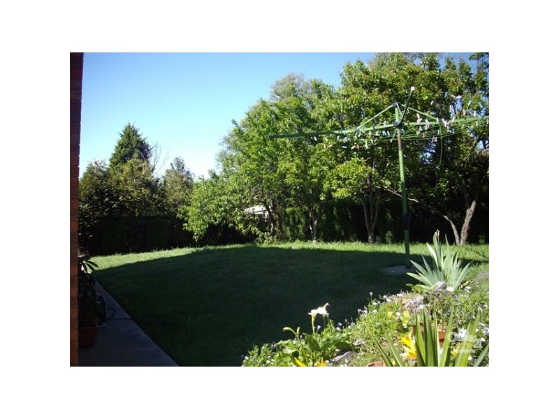 10 Edgerton Court, Hampton Park VIC 3976