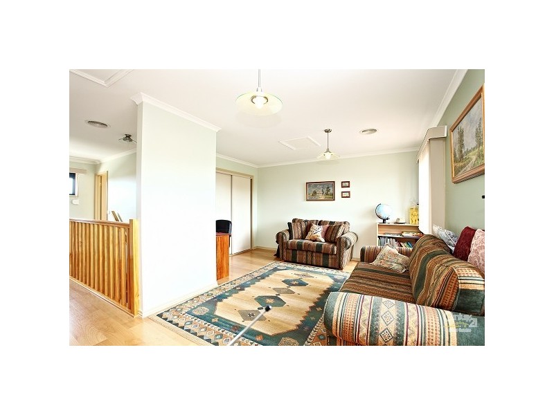 31 Amber Drive, Hampton Park VIC 3976