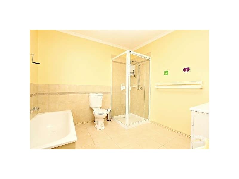 31 Amber Drive, Hampton Park VIC 3976