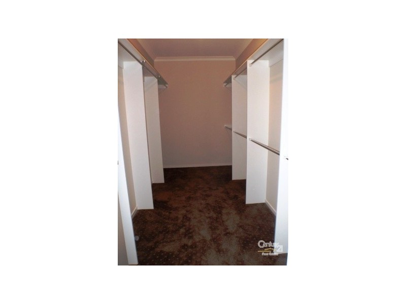 31 Mermaid Grove, Lyndhurst VIC 3975