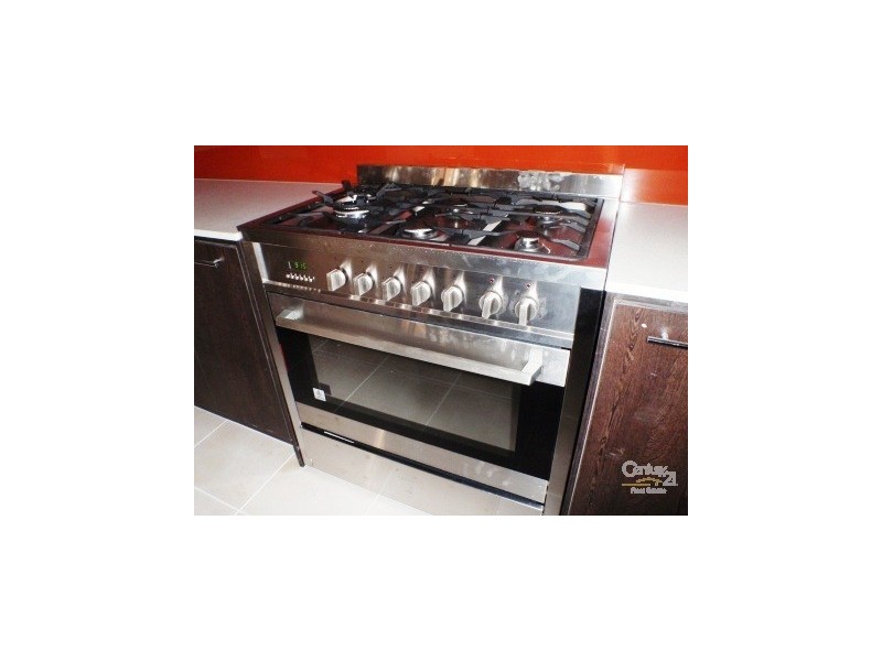 31 Mermaid Grove, Lyndhurst VIC 3975