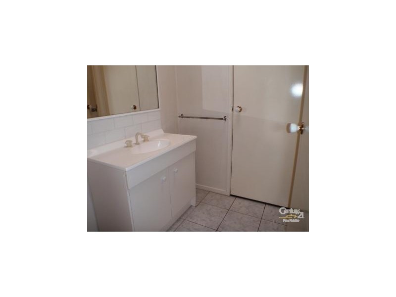 6 Amber Drive, Hampton Park VIC 3976