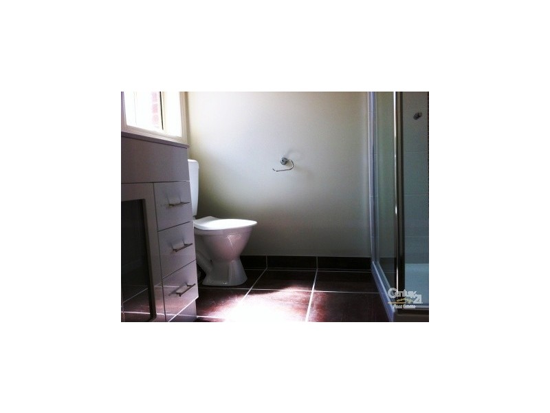 33a Pomegranate Way, Pakenham VIC 3810